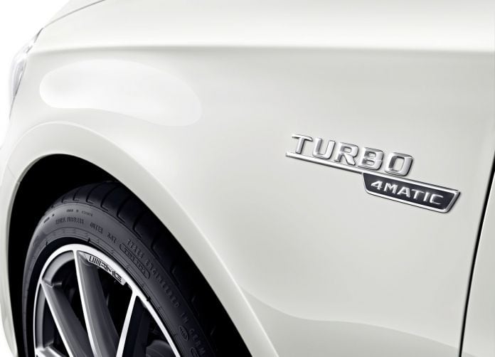 2016 Mercedes-Benz A45 AMG 4matic - фотография 46 из 55 2016 Mercedes-Benz A45 AMG 4matic - фотография 46 из 55