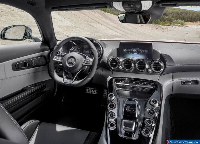 2016 Mercedes-Benz AMG GT - фотография 13 из 75 2016 Mercedes-Benz AMG GT - фотография 13 из 75