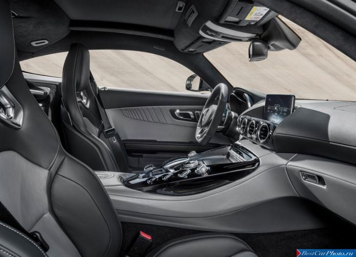 2016 Mercedes-Benz AMG GT - фотография 22 из 75 2016 Mercedes-Benz AMG GT - фотография 22 из 75