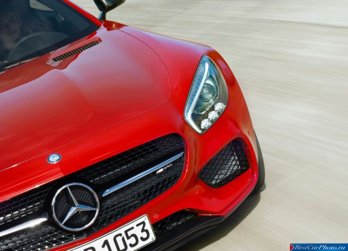 2016 Mercedes-Benz AMG GT - фотография 28 из 75