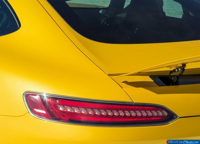 2016 Mercedes-Benz AMG GT - фотография 31 из 75