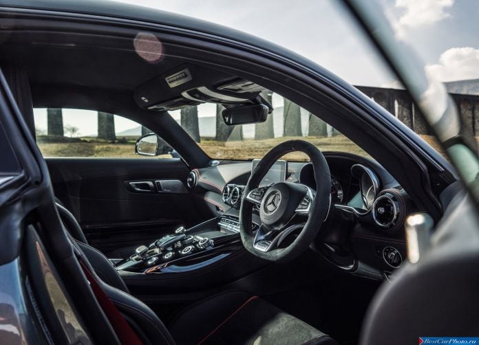 2016 Mercedes-benz AMG GT S UK Version - фотография 78 из 130 2016 Mercedes-benz AMG GT S UK Version - фотография 78 из 130