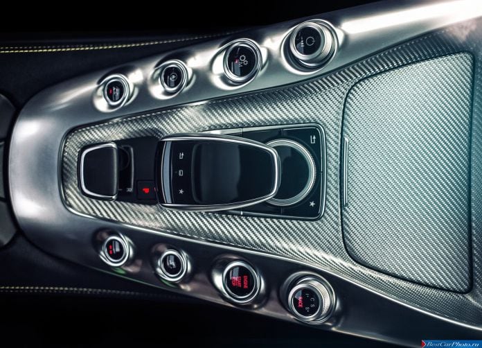2016 Mercedes-benz AMG GT S UK Version - фотография 91 из 130 2016 Mercedes-benz AMG GT S UK Version - фотография 91 из 130