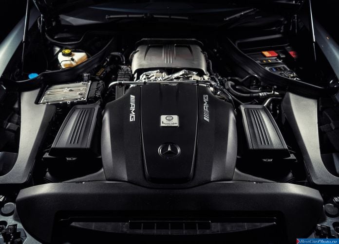 2016 Mercedes-benz AMG GT S UK Version - фотография 127 из 130