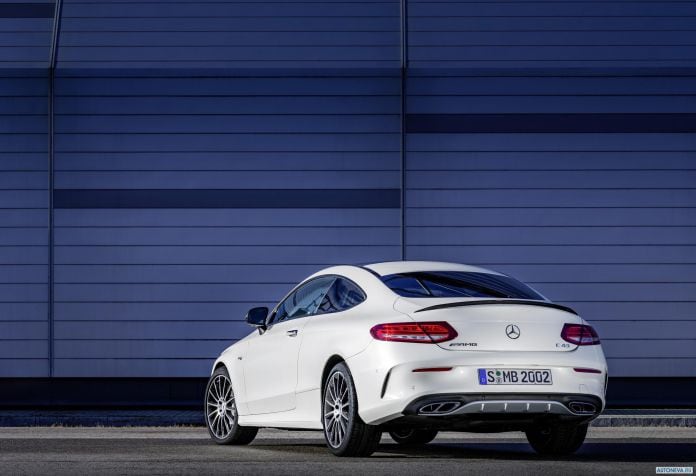 2016 Mercedes-Benz C43 AMG 4matic Coupe - фотография 2 из 12 2016 Mercedes-Benz C43 AMG 4matic Coupe - фотография 2 из 12