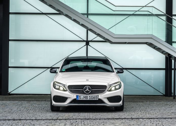 2016 Mercedes-Benz C450 AMG 4matic - фотография 34 из 111