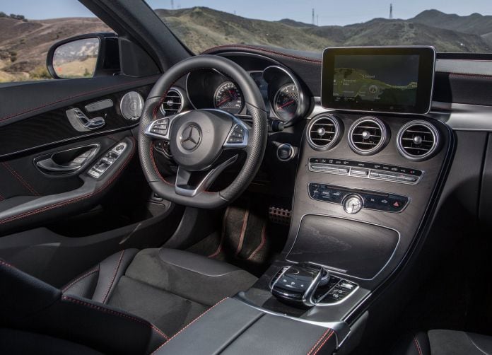 2016 Mercedes-Benz C450 AMG 4matic - фотография 70 из 111