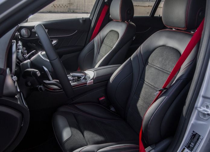 2016 Mercedes-Benz C450 AMG 4matic - фотография 77 из 111 2016 Mercedes-Benz C450 AMG 4matic - фотография 77 из 111