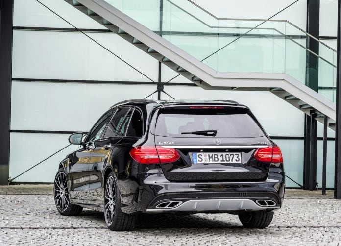 2016 Mercedes-Benz C450 AMG 4matic Estate - фотография 10 из 23 2016 Mercedes-Benz C450 AMG 4matic Estate - фотография 10 из 23