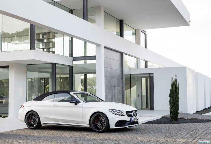 2016 Mercedes-Benz C63 AMG Cabriolet - фотография 15 из 18 2016 Mercedes-Benz C63 AMG Cabriolet - фотография 15 из 18