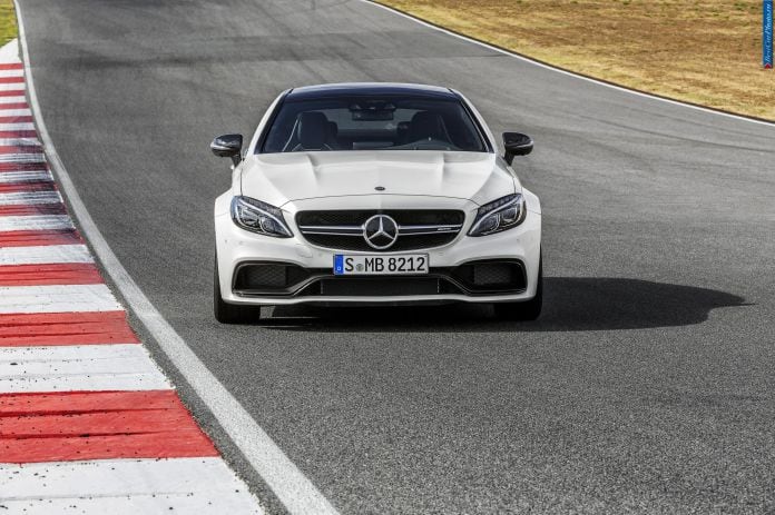 2016 Mercedes-Benz C63 AMG Coupe - фотография 4 из 29