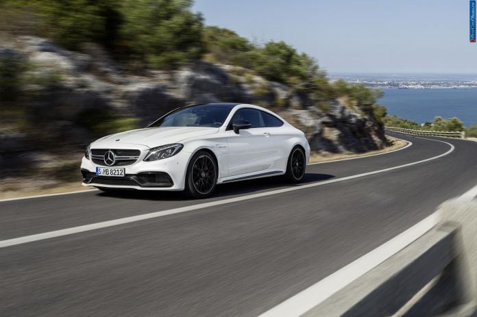 2016 Mercedes-Benz C63 AMG Coupe - фотография 14 из 29 2016 Mercedes-Benz C63 AMG Coupe - фотография 14 из 29