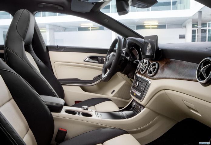 2016 Mercedes-Benz CLA-class Shooting Brake - фотография 30 из 31