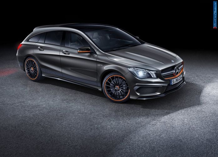 2015 Mercedes-Benz CLA 45 AMG Shooting Brake - фотография 1 из 62