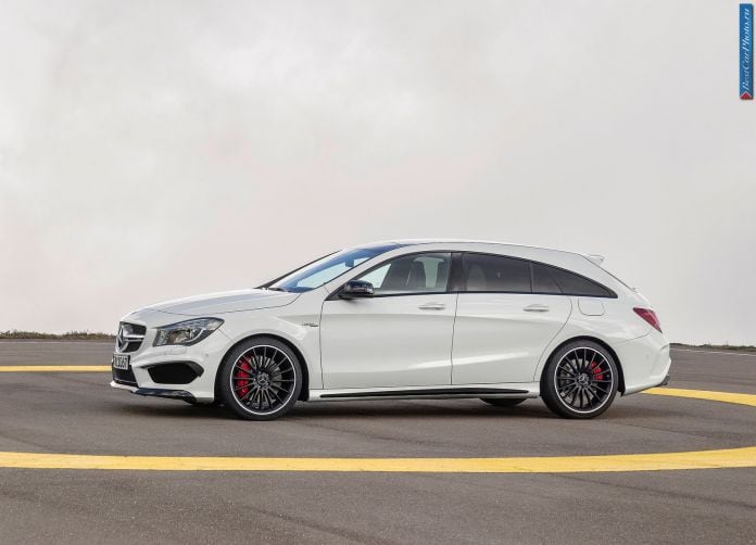 2015 Mercedes-Benz CLA 45 AMG Shooting Brake - фотография 15 из 62 2015 Mercedes-Benz CLA 45 AMG Shooting Brake - фотография 15 из 62