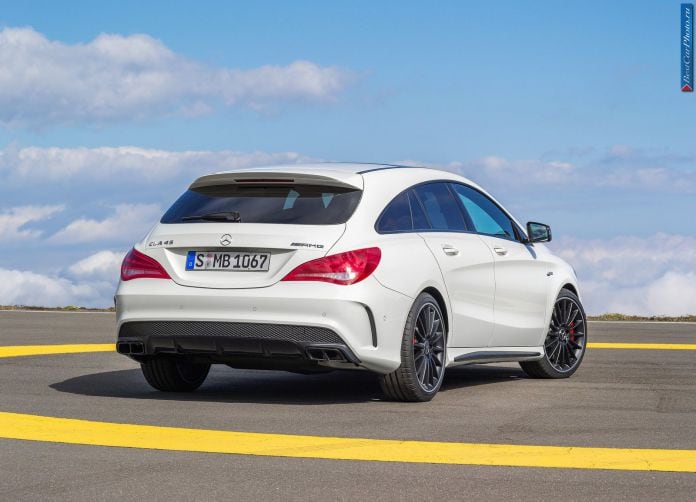 2015 Mercedes-Benz CLA 45 AMG Shooting Brake - фотография 22 из 62 2015 Mercedes-Benz CLA 45 AMG Shooting Brake - фотография 22 из 62