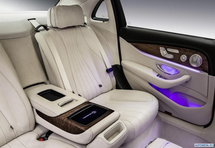 2016 Mercedes-Benz E-Class Long - фотография 11 из 14