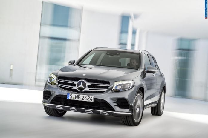 2016 Mercedes-Benz GLC - фотография 1 из 55