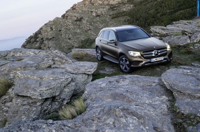 2016 Mercedes-Benz GLC - фотография 24 из 55