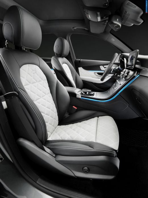 2016 Mercedes-Benz GLC - фотография 38 из 55