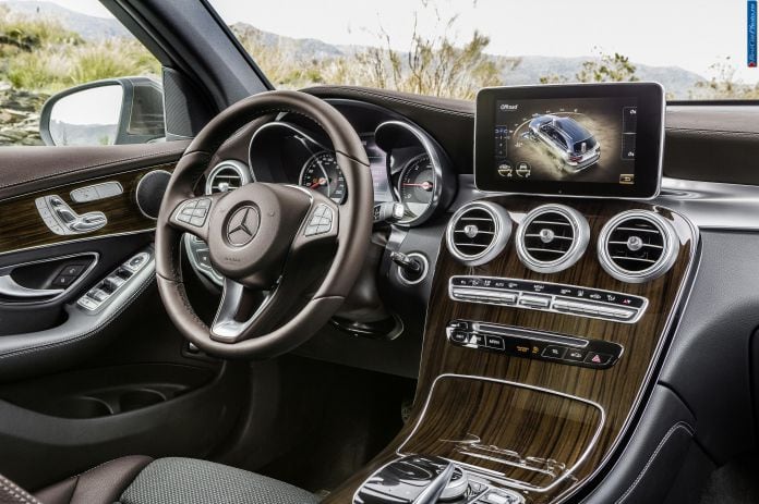 2016 Mercedes-Benz GLC - фотография 43 из 55