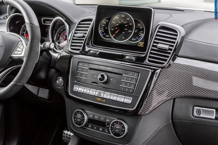 2016 Mercedes-benz GLE 63 AMG - фотография 17 из 21 2016 Mercedes-benz GLE 63 AMG - фотография 17 из 21
