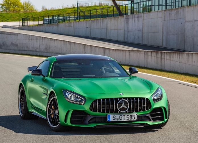 2017 Mercedes-Benz AMG GT R - фотография 3 из 157 2017 Mercedes-Benz AMG GT R - фотография 3 из 157