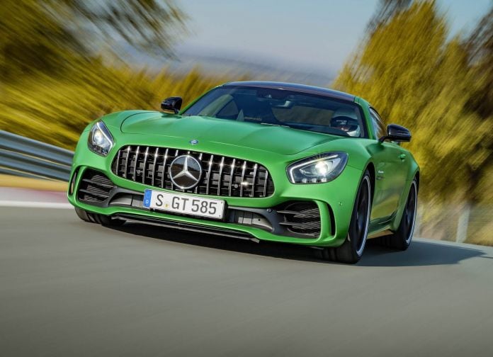 2017 Mercedes-Benz AMG GT R - фотография 4 из 157