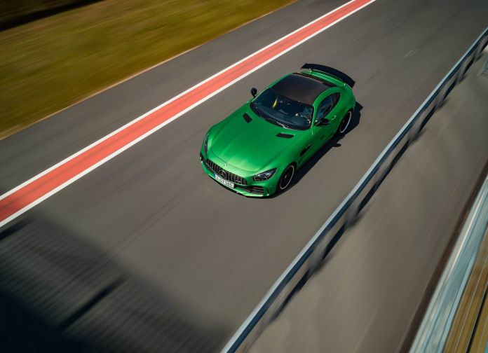 2017 Mercedes-Benz AMG GT R - фотография 13 из 157