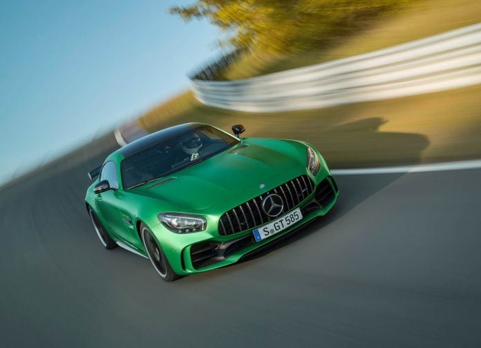2017 Mercedes-Benz AMG GT R - фотография 14 из 157 2017 Mercedes-Benz AMG GT R - фотография 14 из 157