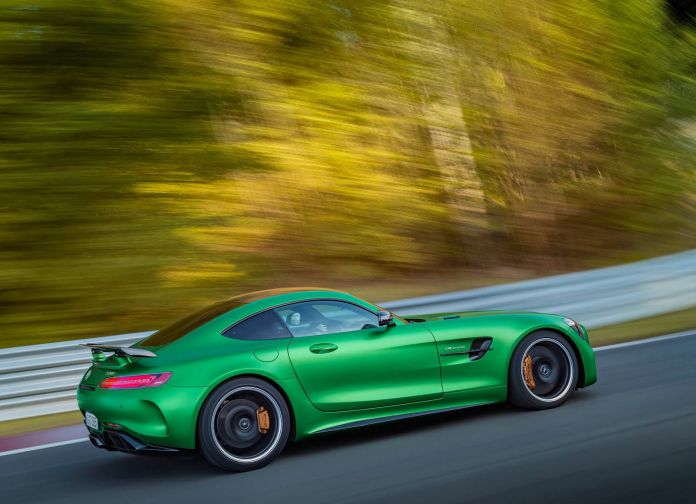 2017 Mercedes-Benz AMG GT R - фотография 27 из 157 2017 Mercedes-Benz AMG GT R - фотография 27 из 157