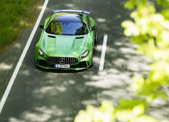 2017 Mercedes-Benz AMG GT R - фотография 32 из 157 2017 Mercedes-Benz AMG GT R - фотография 32 из 157