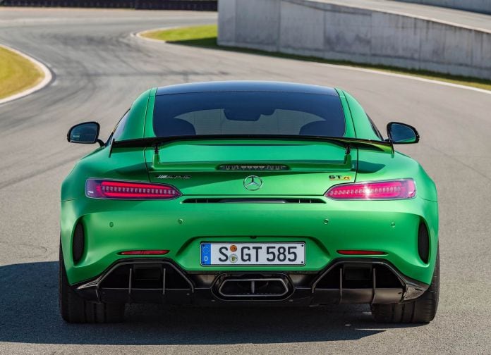 2017 Mercedes-Benz AMG GT R - фотография 33 из 157