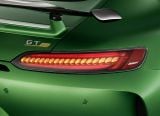 mercedes-benz_2017_amg_gt_r_044.jpg
