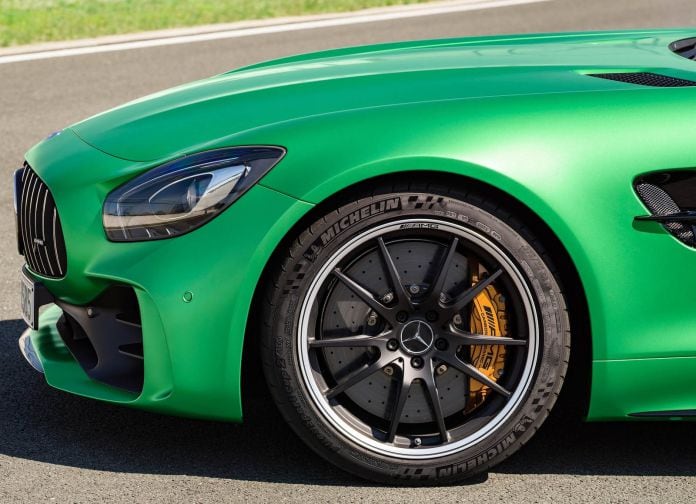 2017 Mercedes-Benz AMG GT R - фотография 46 из 157 2017 Mercedes-Benz AMG GT R - фотография 46 из 157