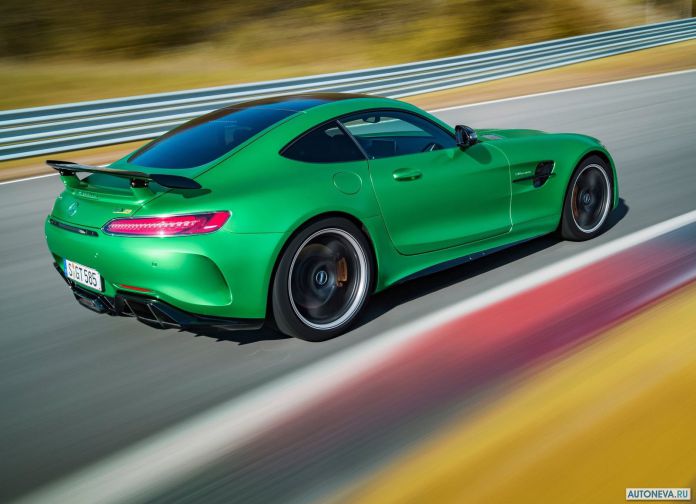 2017 Mercedes-Benz AMG GT R - фотография 65 из 157 2017 Mercedes-Benz AMG GT R - фотография 65 из 157