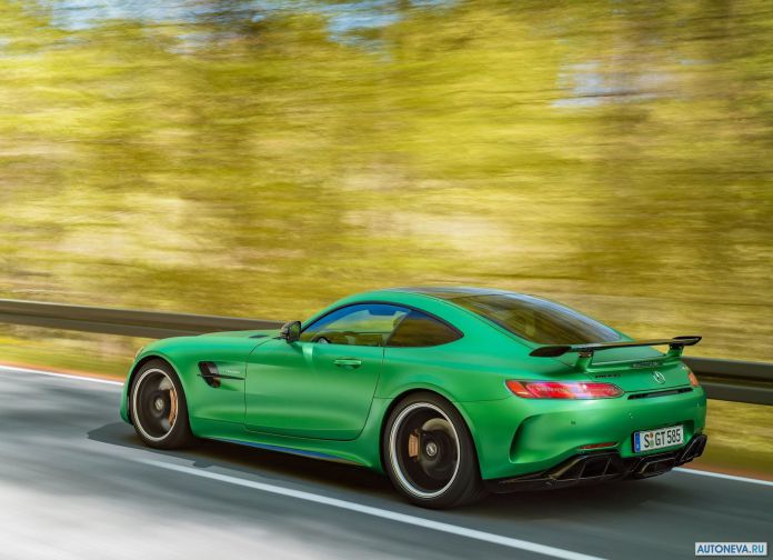 2017 Mercedes-Benz AMG GT R - фотография 66 из 157 2017 Mercedes-Benz AMG GT R - фотография 66 из 157