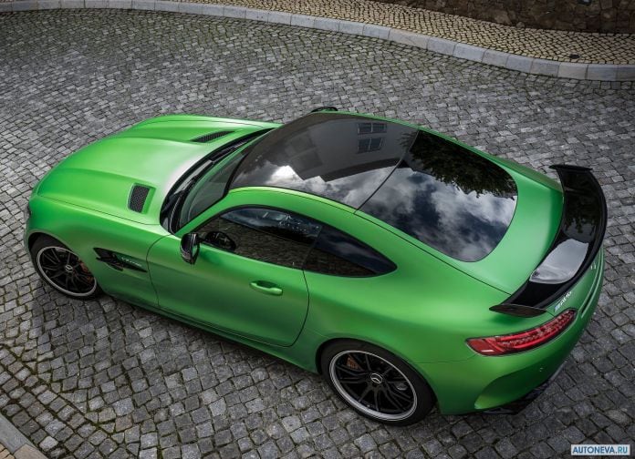 2017 Mercedes-Benz AMG GT R - фотография 71 из 157 2017 Mercedes-Benz AMG GT R - фотография 71 из 157