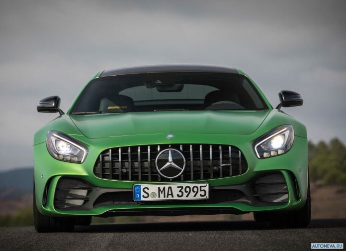 2017 Mercedes-Benz AMG GT R - фотография 77 из 157