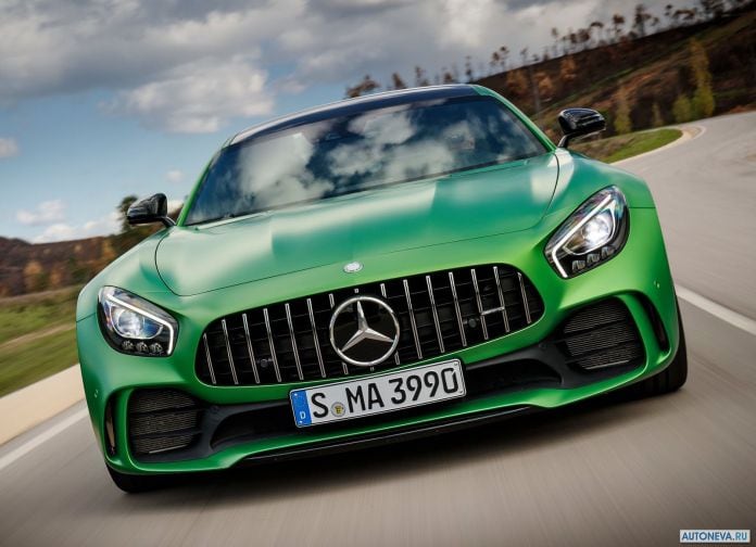 2017 Mercedes-Benz AMG GT R - фотография 81 из 157 2017 Mercedes-Benz AMG GT R - фотография 81 из 157