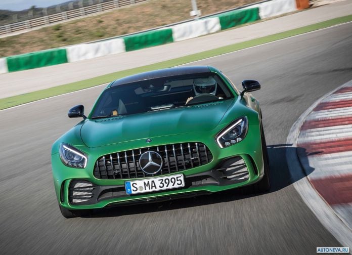 2017 Mercedes-Benz AMG GT R - фотография 85 из 157 2017 Mercedes-Benz AMG GT R - фотография 85 из 157