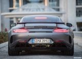 mercedes-benz_2017_amg_gt_r_090.jpg