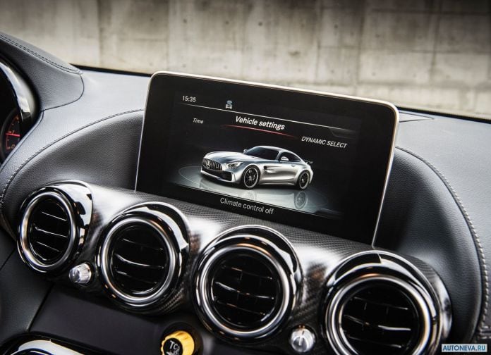 2017 Mercedes-Benz AMG GT R - фотография 117 из 157