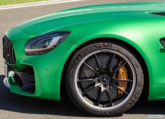 2017 Mercedes-Benz AMG GT R - фотография 122 из 157 2017 Mercedes-Benz AMG GT R - фотография 122 из 157