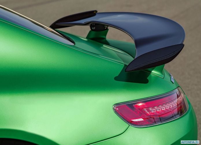 2017 Mercedes-Benz AMG GT R - фотография 137 из 157 2017 Mercedes-Benz AMG GT R - фотография 137 из 157