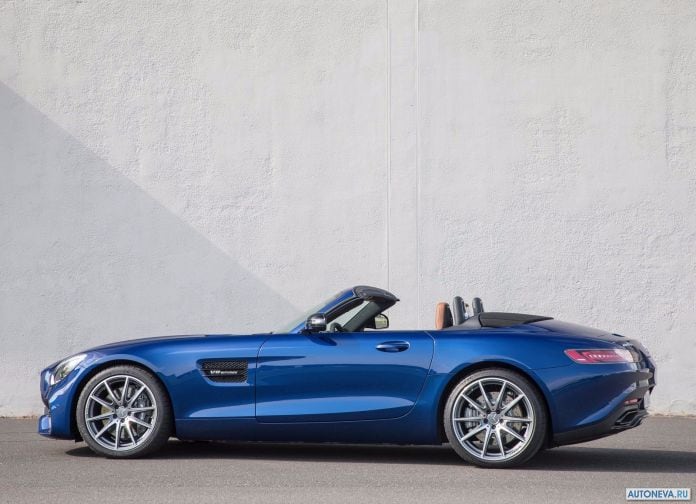 2017 Mercedes-Benz AMG GT Roadster - фотография 11 из 27 2017 Mercedes-Benz AMG GT Roadster - фотография 11 из 27