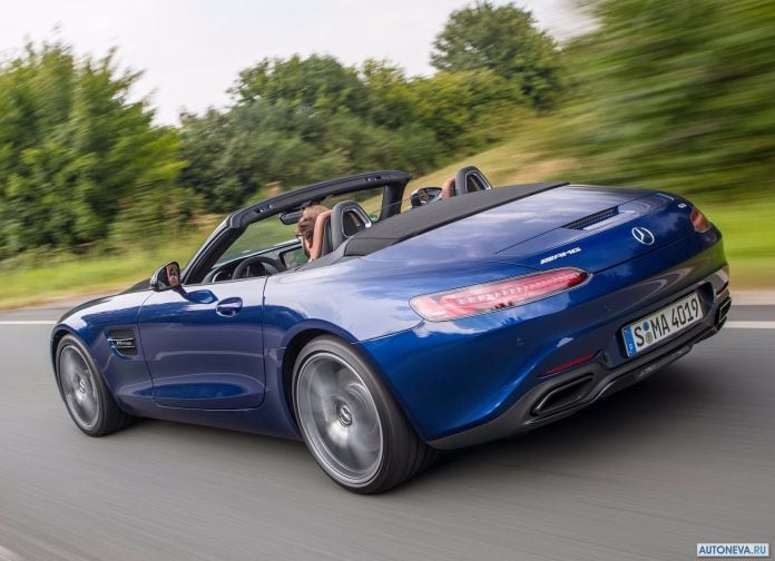 2017 Mercedes-Benz AMG GT Roadster - фотография 16 из 27 2017 Mercedes-Benz AMG GT Roadster - фотография 16 из 27