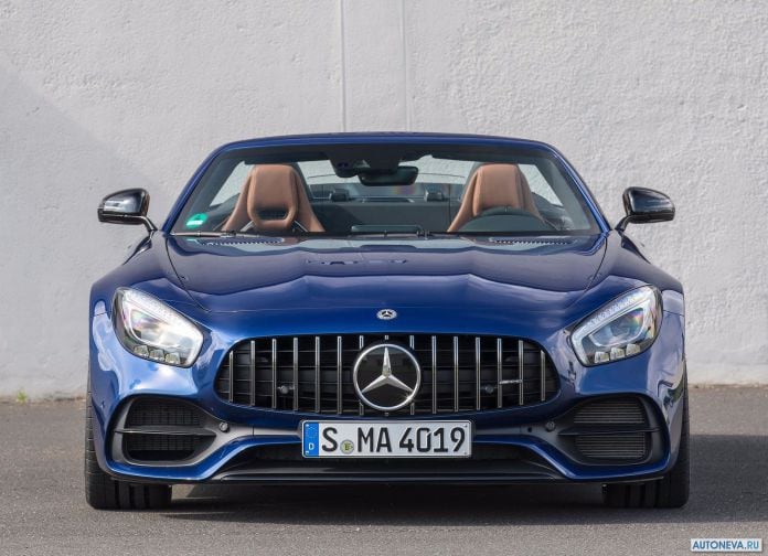 2017 Mercedes-Benz AMG GT Roadster - фотография 18 из 27 2017 Mercedes-Benz AMG GT Roadster - фотография 18 из 27