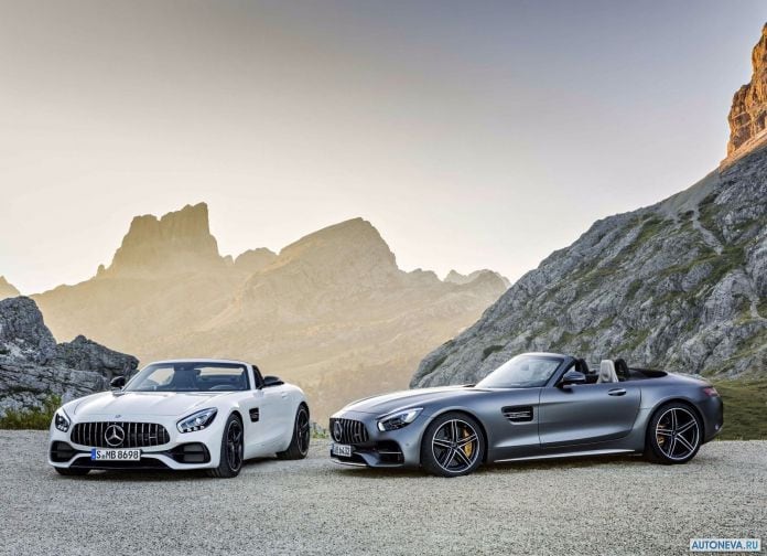 2017 Mercedes-Benz AMG GT Roadster - фотография 21 из 27 2017 Mercedes-Benz AMG GT Roadster - фотография 21 из 27