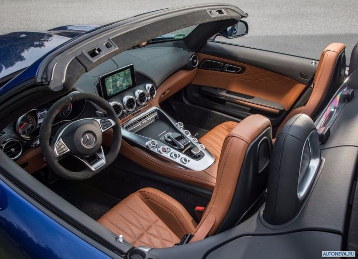 2017 Mercedes-Benz AMG GT Roadster - фотография 26 из 27 2017 Mercedes-Benz AMG GT Roadster - фотография 26 из 27